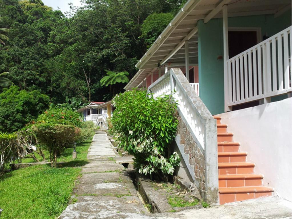 Chez Ophelia Cottage Apartments ロゾー 部屋 写真